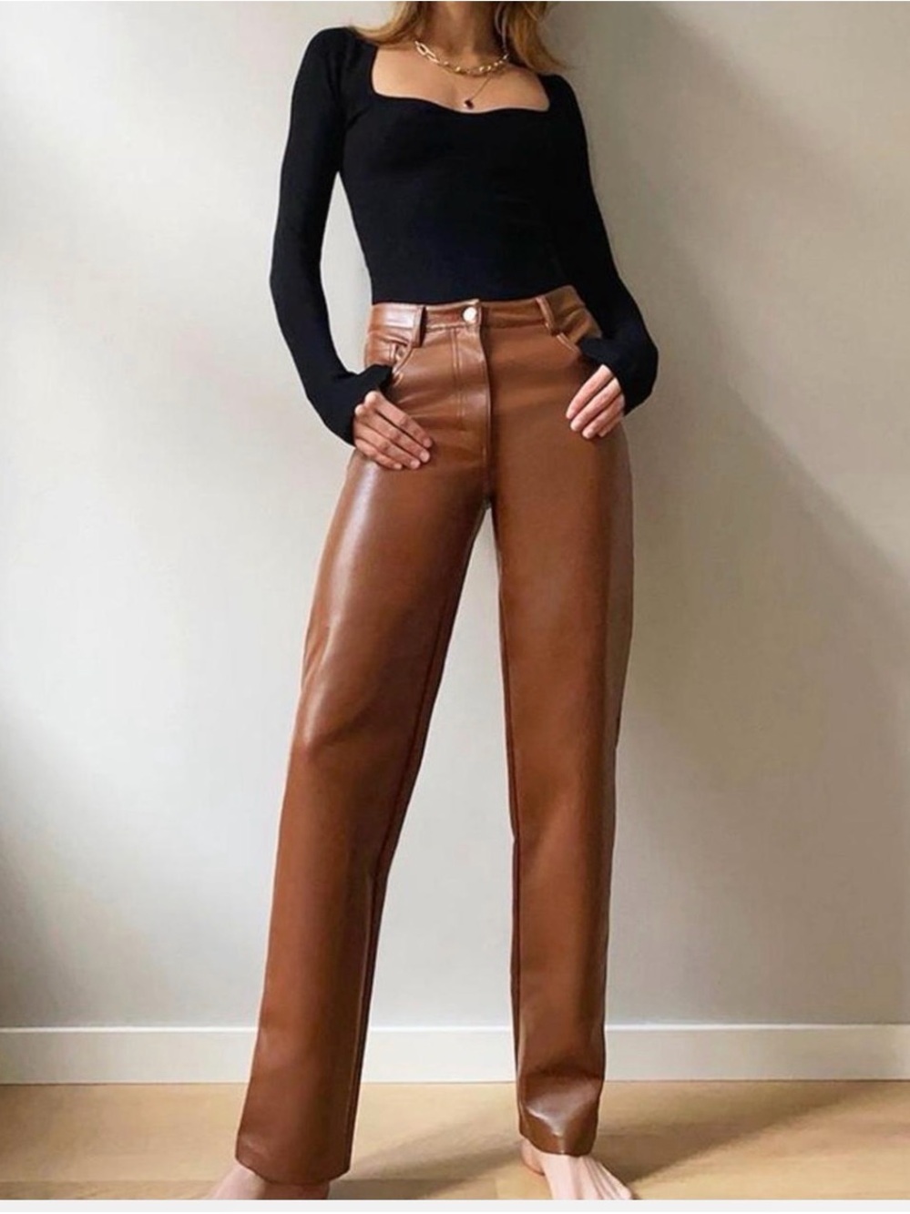 Aritzia Wilfred The Melina Faux Leather Brown Pant